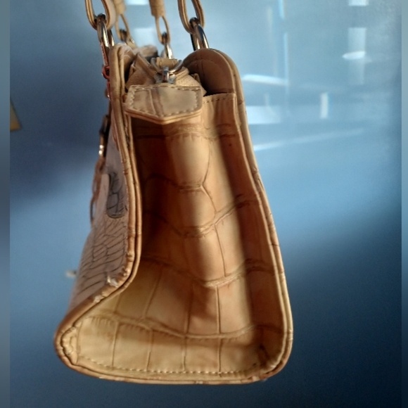 Women's Handbag MC - Picture 5 of 8